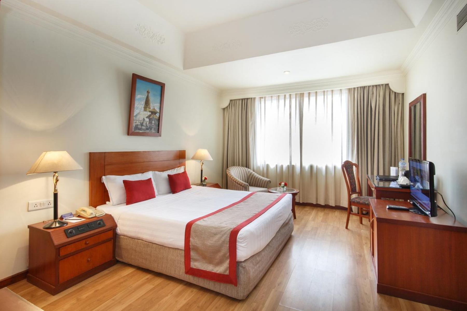Hotel Aela Grand Near Delhi Airport By La Casa Нью-Дели Экстерьер фото
